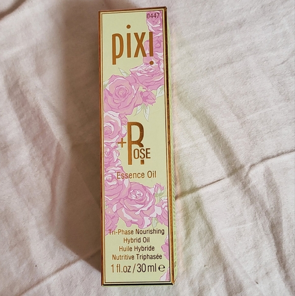 Pixi Rose Essence Oil 30ml - Picture 2 of 4